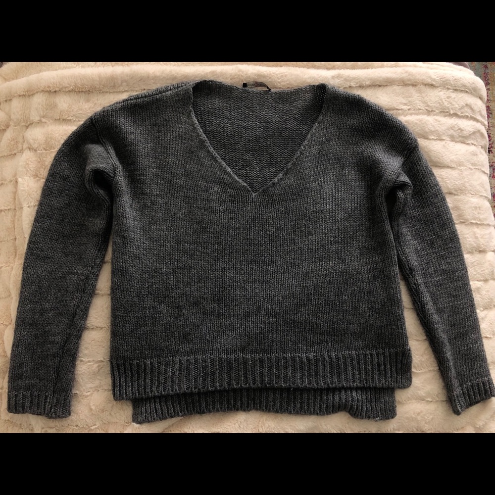 Knit Charcoal Grey Brandy Melville Sweater